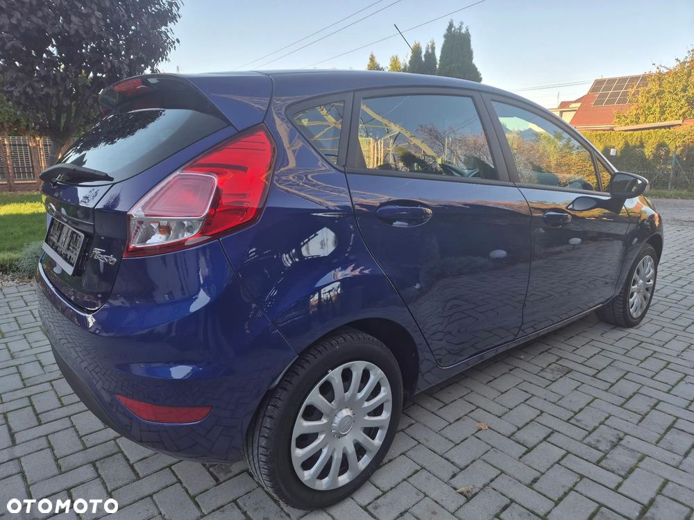 Ford Fiesta - 15