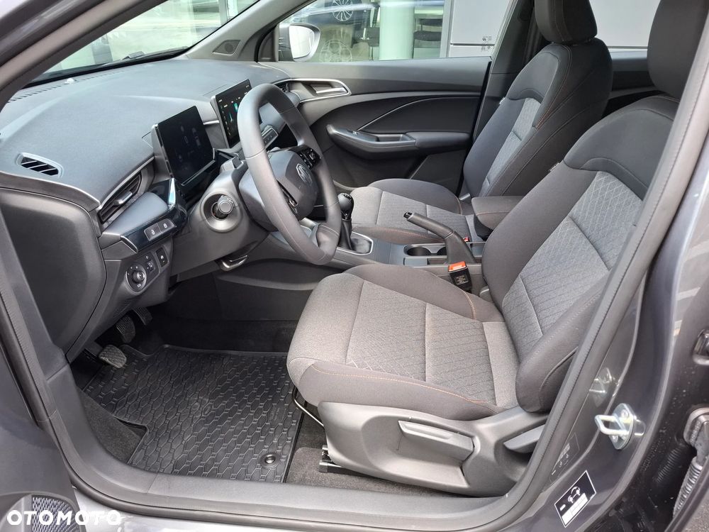 MG MG3 1.5 Excite - 10