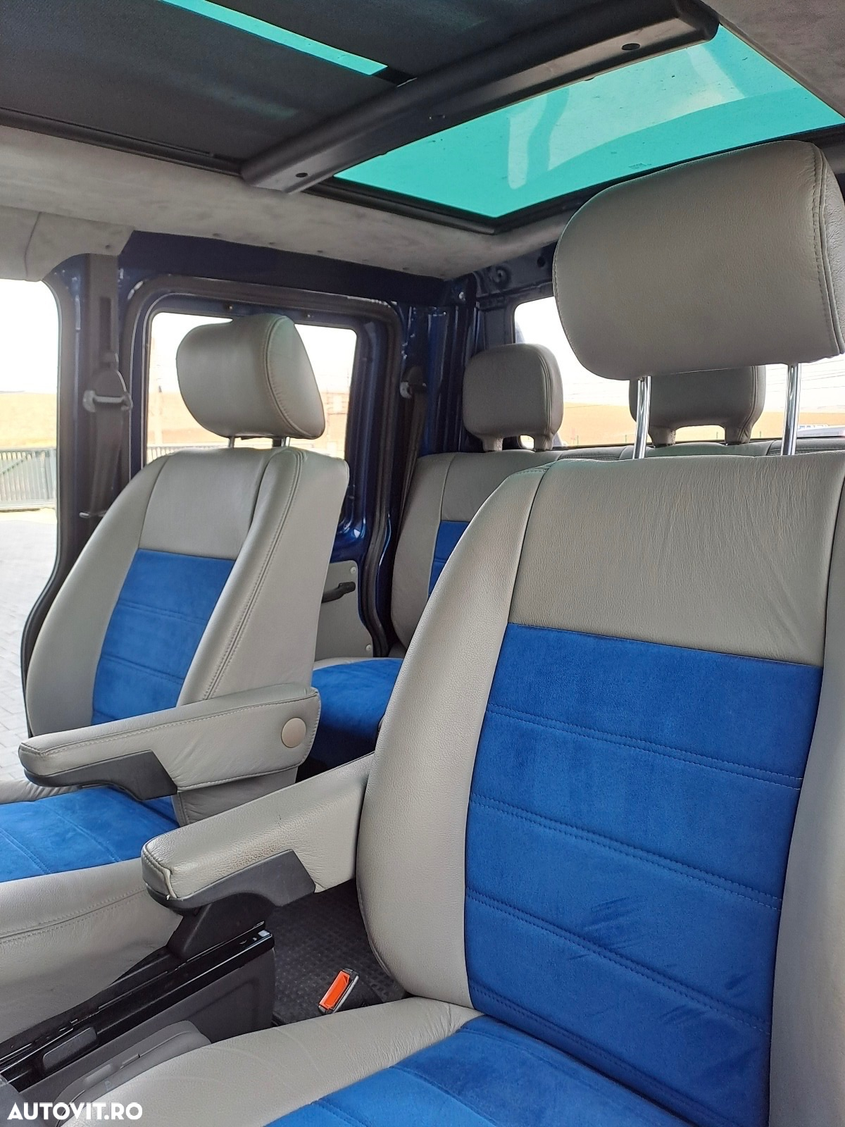 Volkswagen Transporter - 22