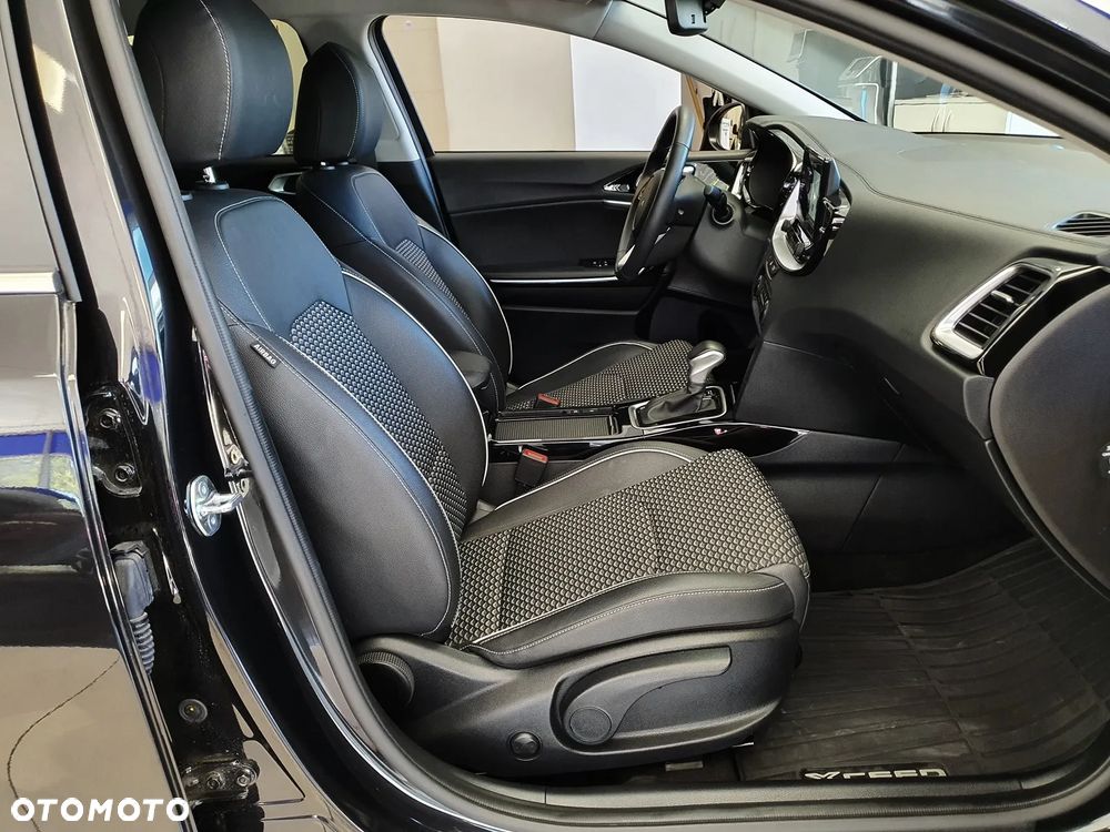 Kia XCeed 1.5 T-GDI Business Line DCT - 9