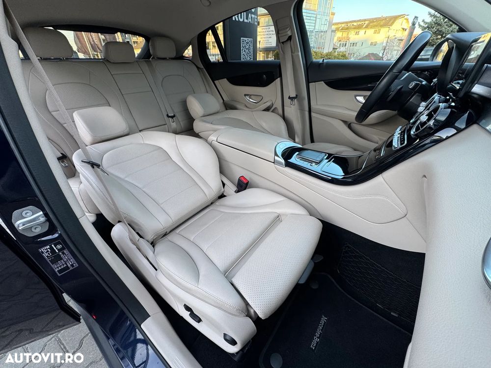 Mercedes-Benz GLC Coupe 200 4Matic 9G-TRONIC - 11
