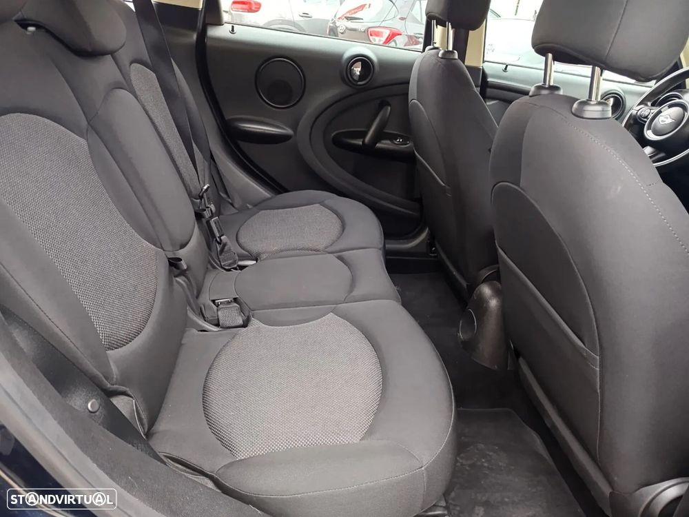 MINI Countryman Cooper D Aut. - 12