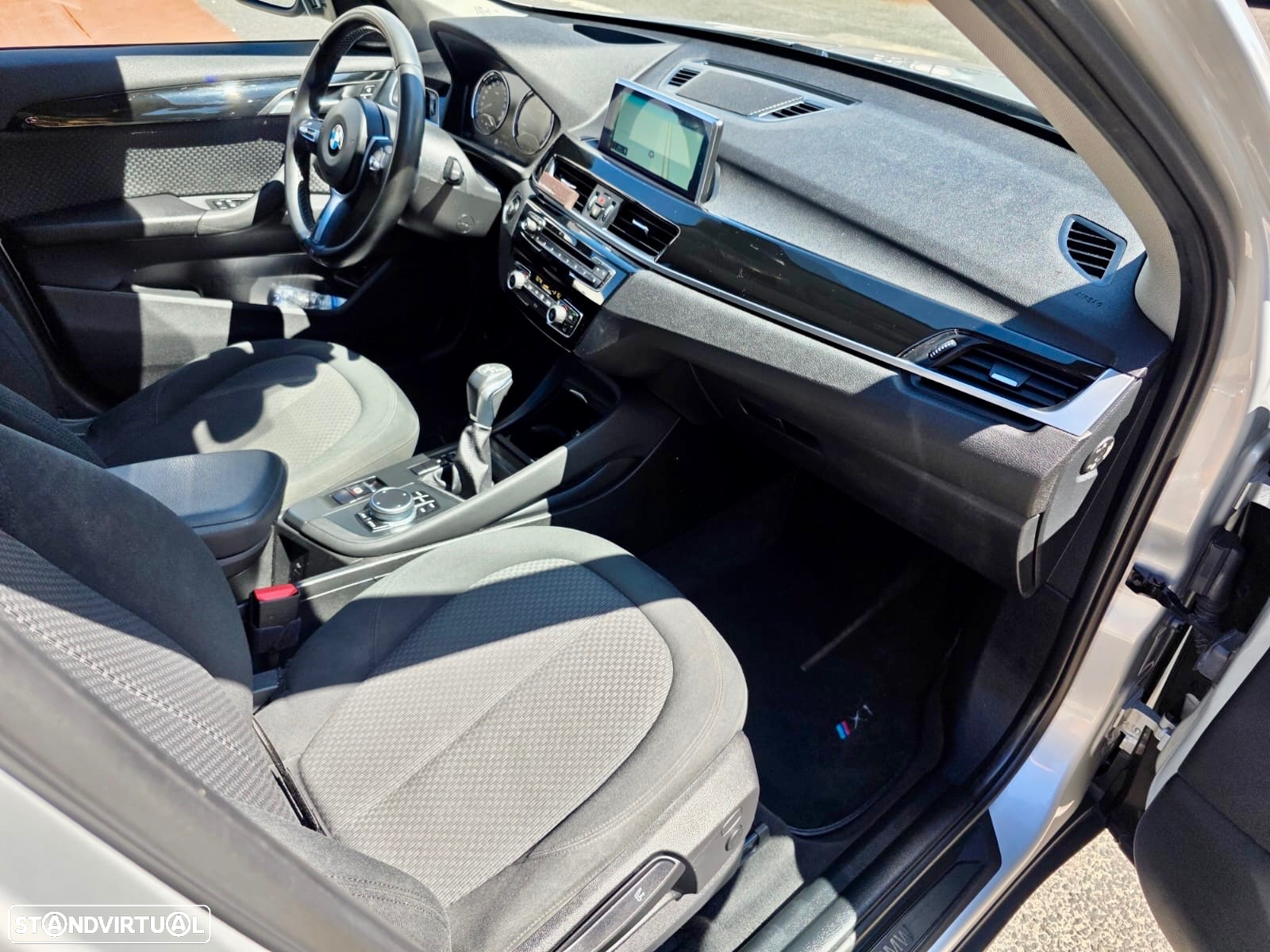 BMW X1 18 d sDrive Advantage Auto - 13