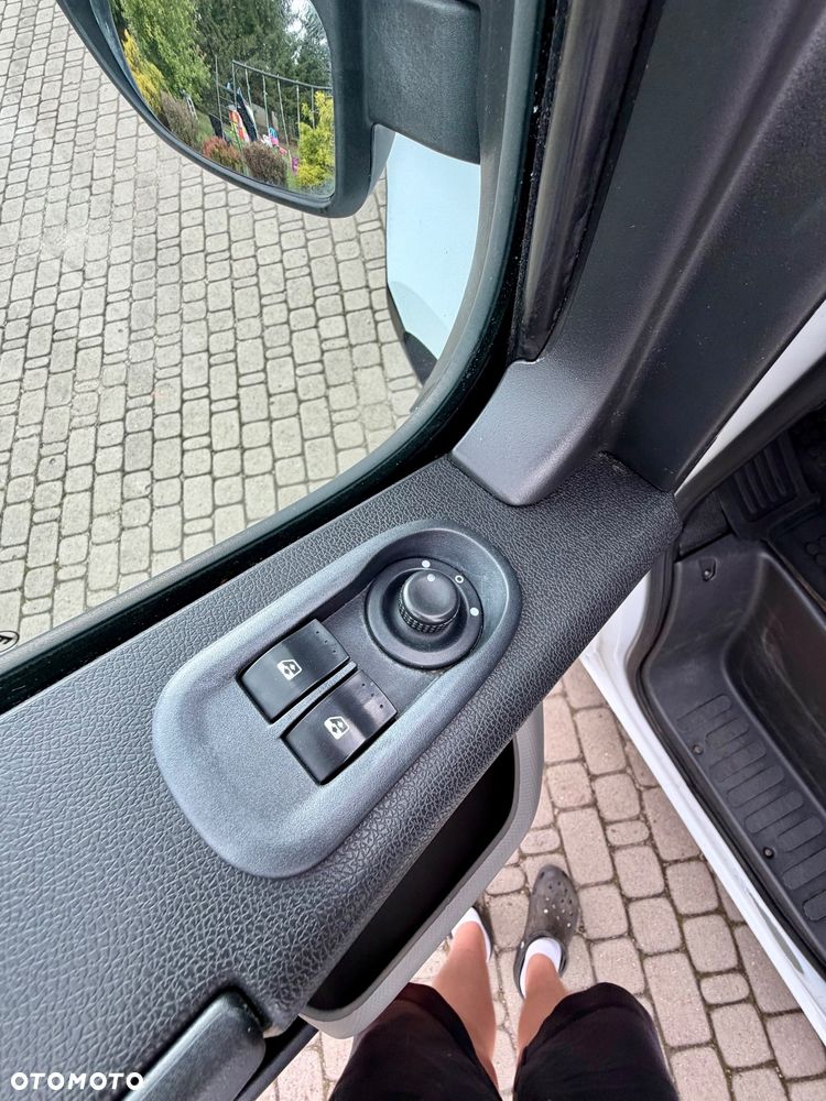 Renault Master - 19