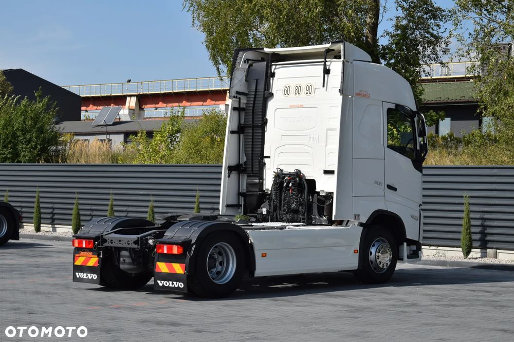Volvo FH500 / EURO 6 / NOWY MODEL / KLIMATYZACJA POSTOJOWA / ACC / LEDY / 2 ZBIORNIKI PALIWA / FULL SPILERY / 2022 / SERWISOWANY / SPROWADZONY - 5