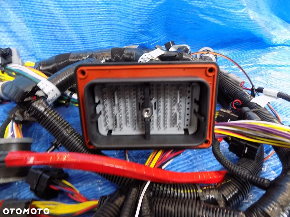 instalacja elektryczna wiązka 48196662 case 7250 8250 9250 - 6