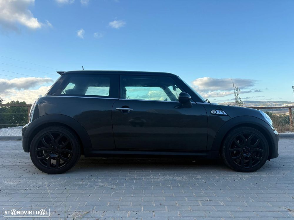 MINI 3 Portas Cooper S - 3