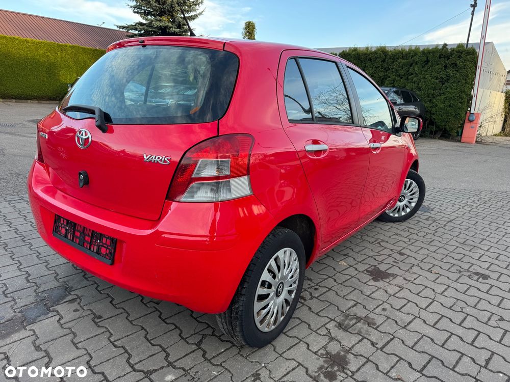Toyota Yaris 1.0 Premium EU6 - 3