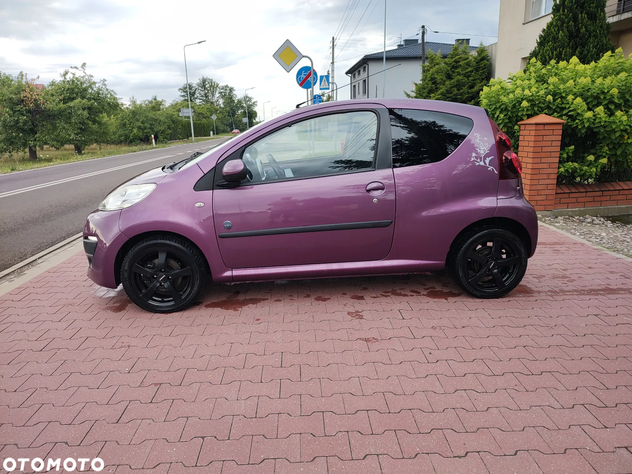 Peugeot 107 (70) 68 envy - 21