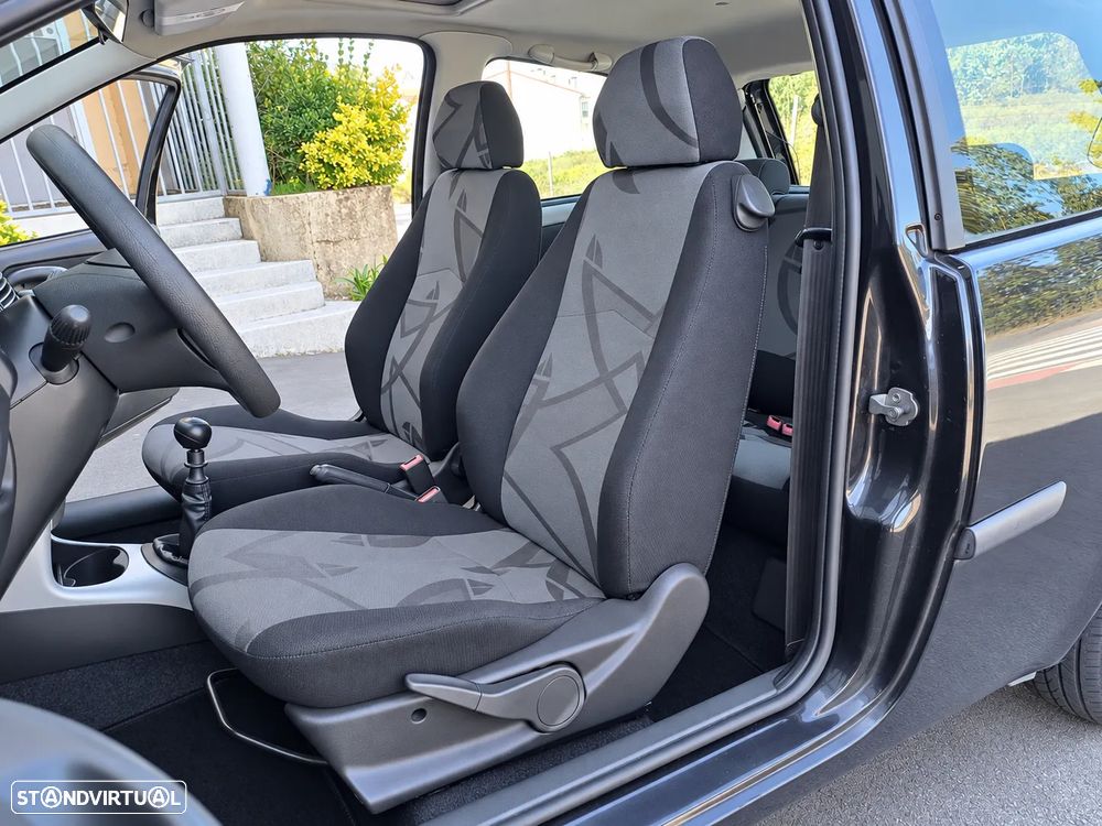 Fiat Punto 1.2 60 Active - 27