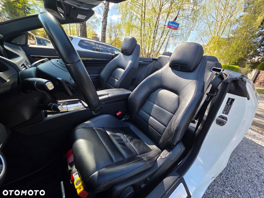 Mercedes-Benz Klasa E 250 7G-TRONIC - 16