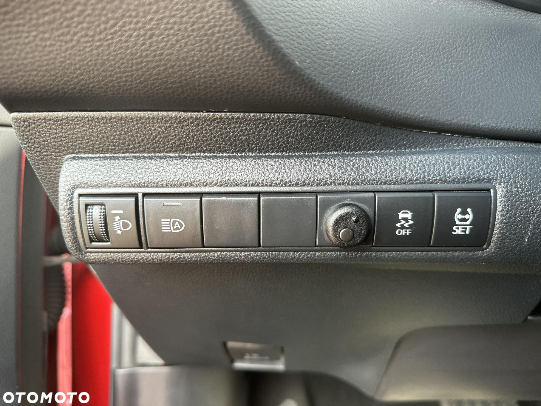 Toyota Corolla 1.8 Hybrid Comfort - 16