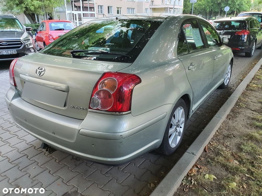 Toyota Avensis 2.0 VVT-i Sol - 6