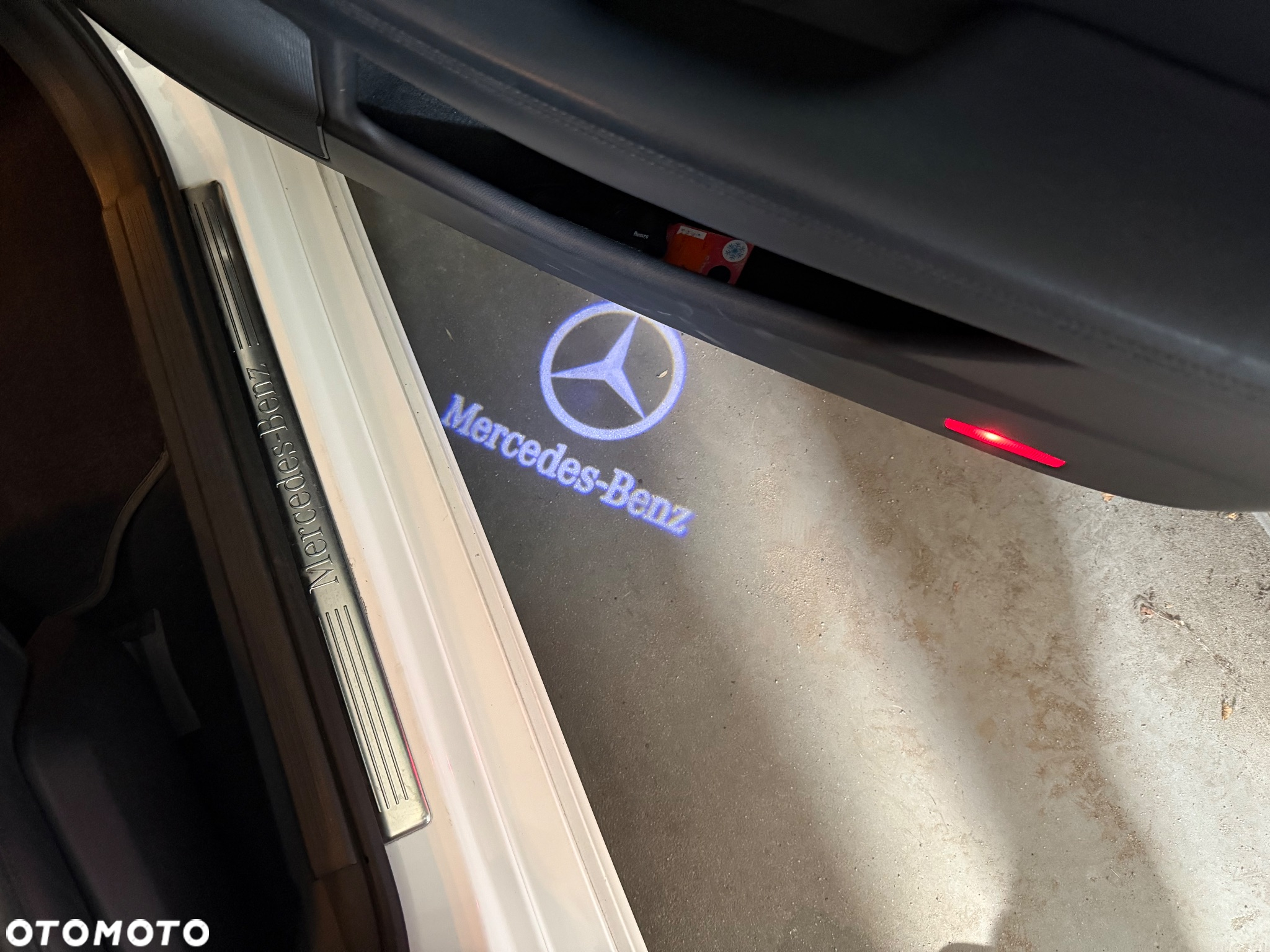 Mercedes-Benz CLS 500 4-Matic BlueEff - 18
