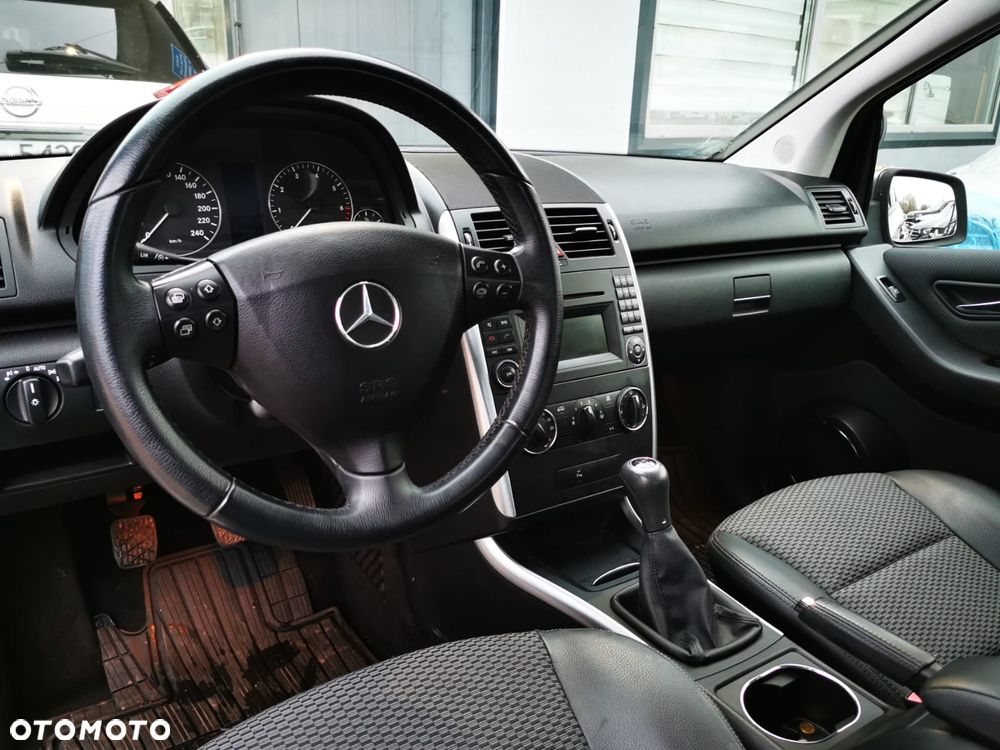 Mercedes-Benz Klasa A 160 BlueEFFICIENCY Avantgarde Special Edition - 7