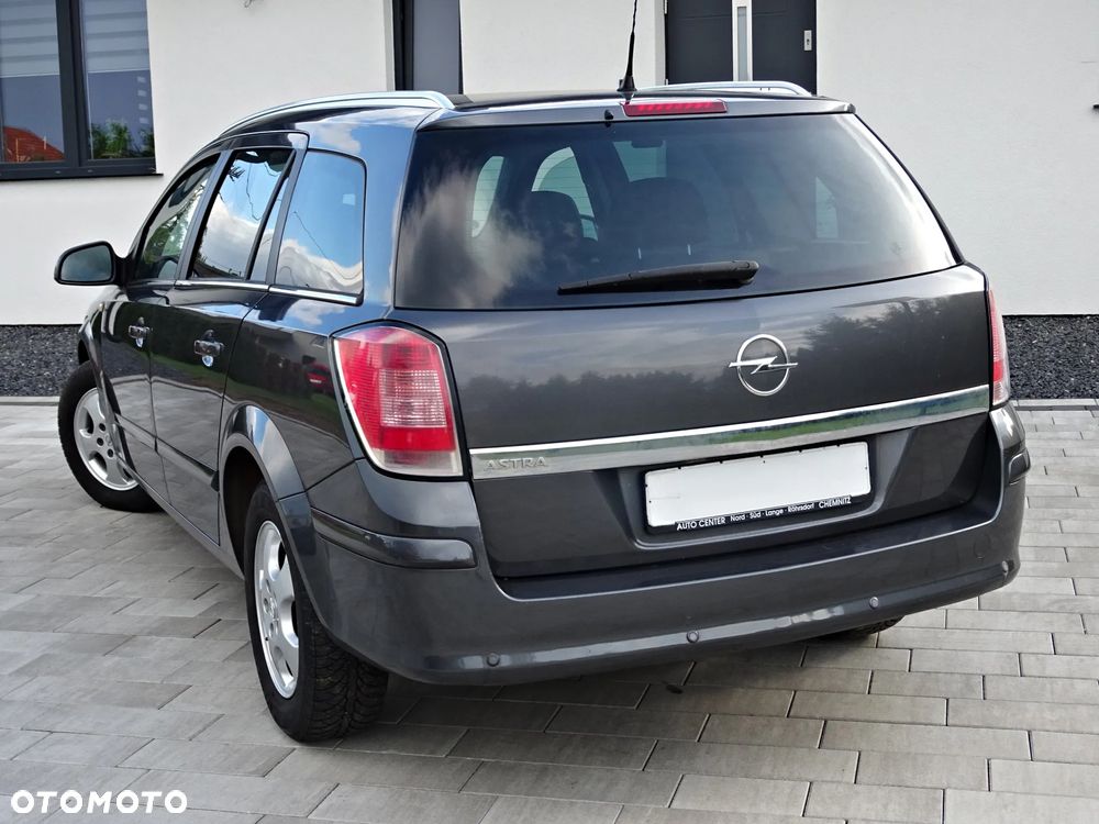 Opel Astra - 25
