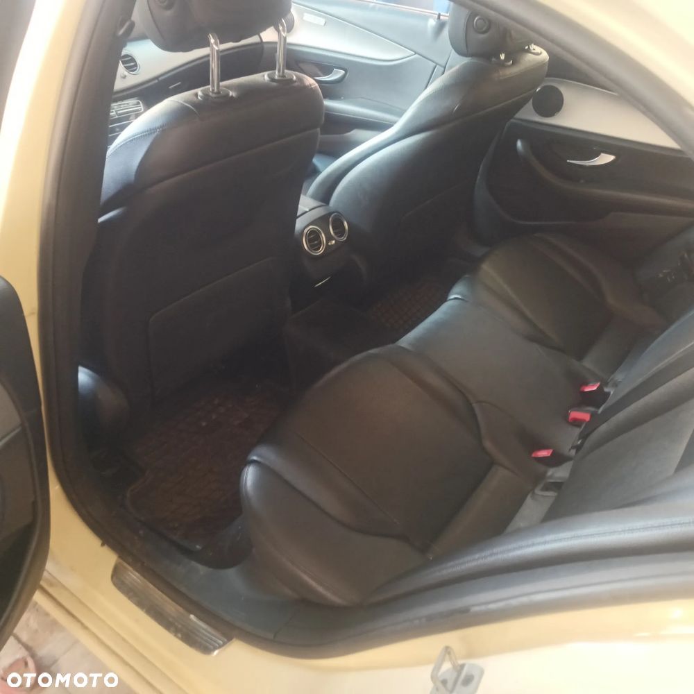 Mercedes-Benz Klasa E 200 d 9G-TRONIC - 14