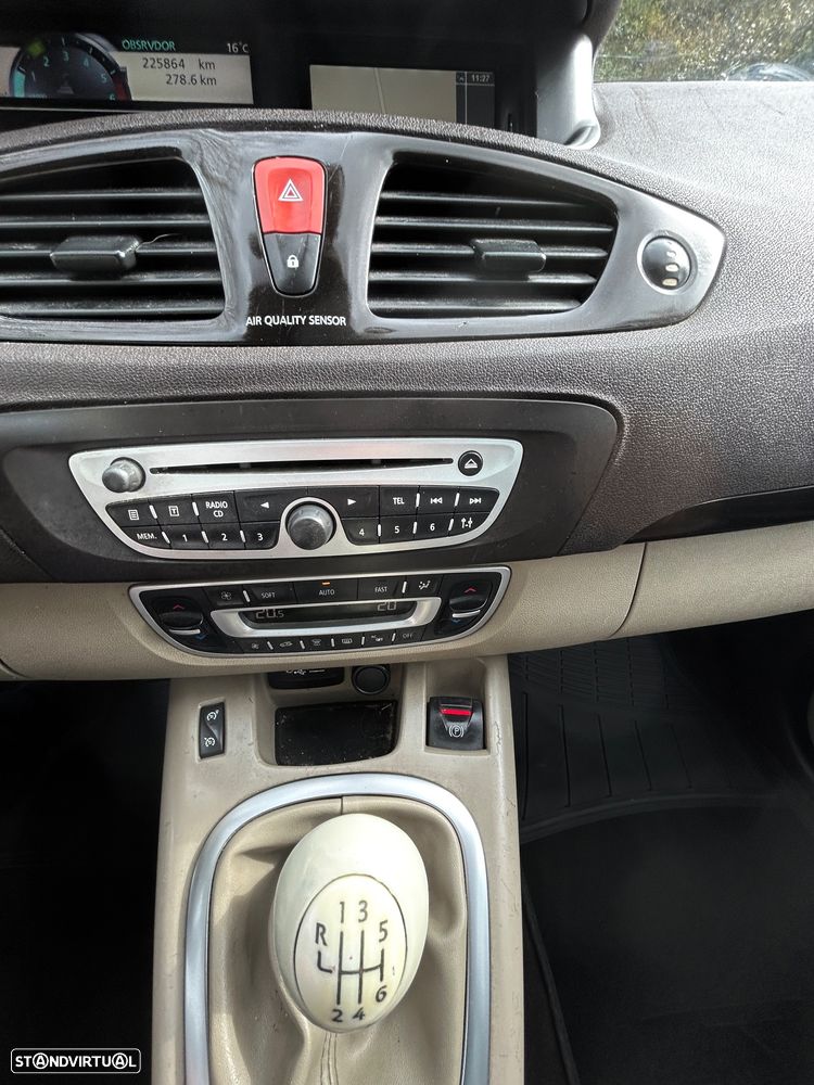 Renault Grand Scénic 1.5 dCi Dynamique S 7L - 12