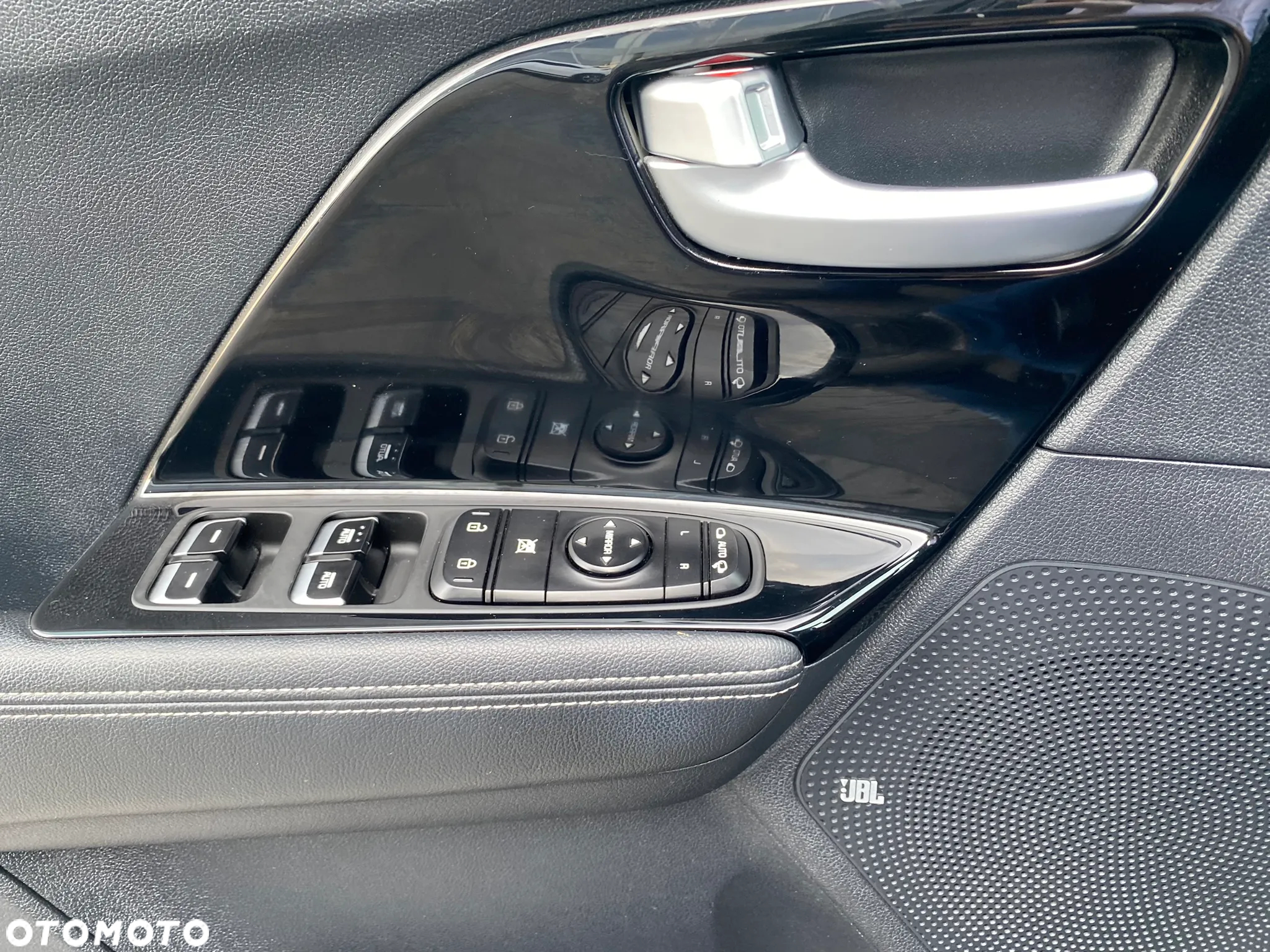 Kia Niro - 14