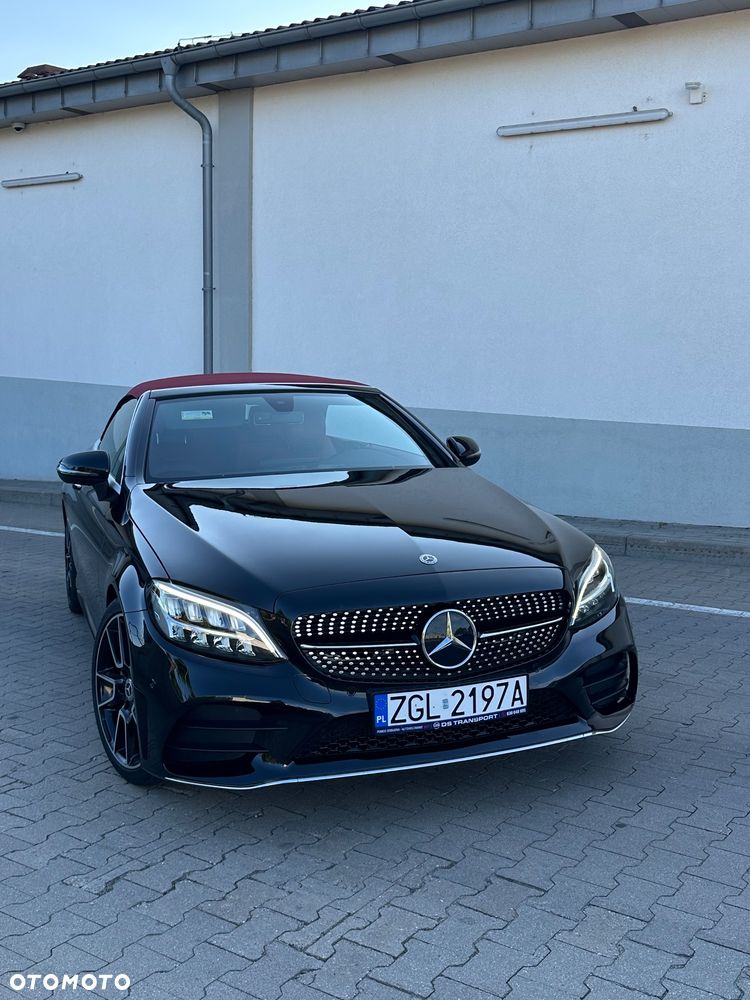Mercedes-Benz Klasa C 300 9G-TRONIC - 38