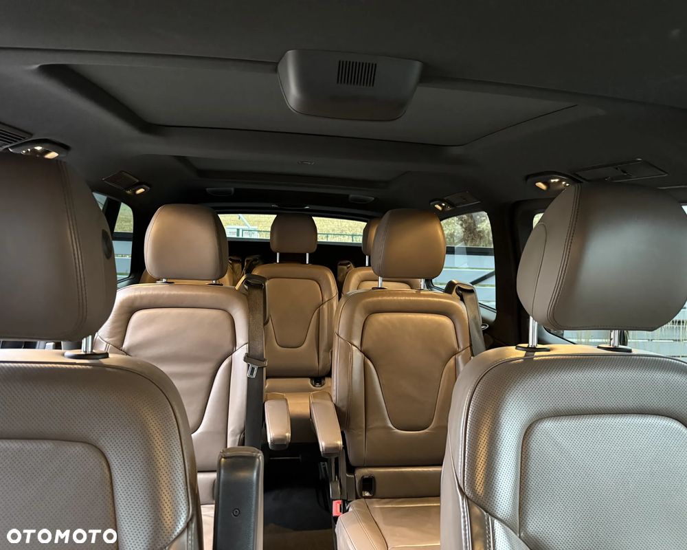 Mercedes-Benz Klasa V 300 d 4-Matic Avantgarde 9G-Tronic - 10