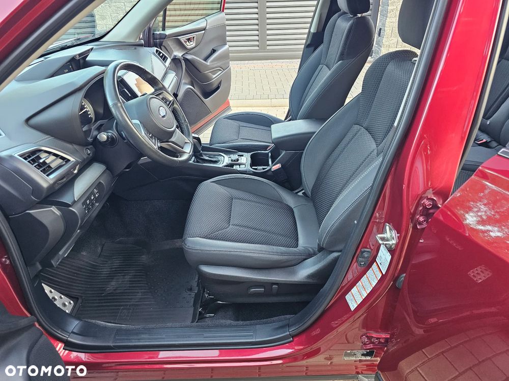 Subaru Forester 2.0 i Exclusive (EyeSight) Lineartronic - 8