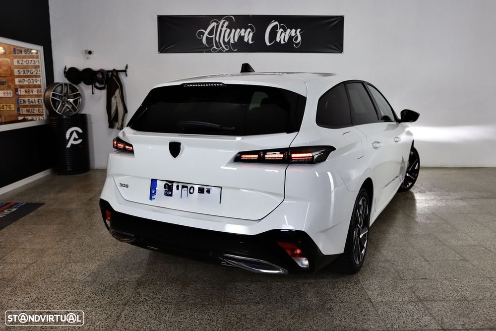Peugeot 308 BlueHDi 130 EAT8 Allure Pack - 27