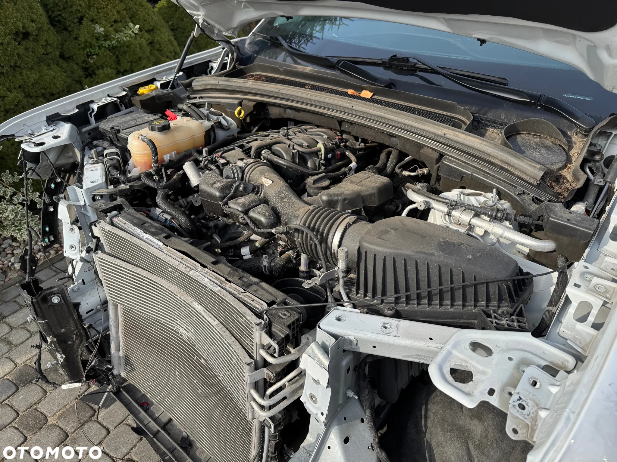 Jeep Grand Cherokee - 15