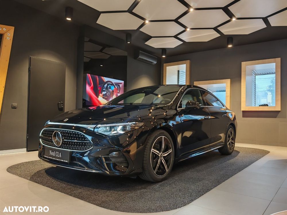 Mercedes-Benz CLA 200 4MATIC MHEV - 8