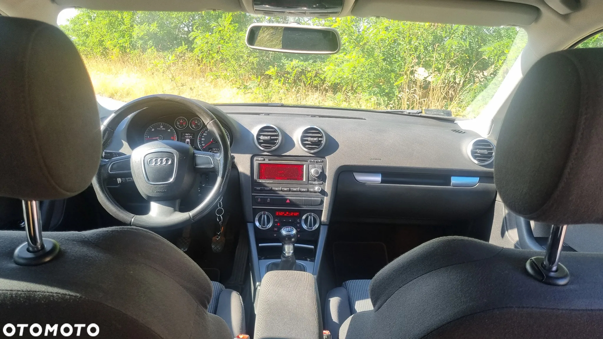 Audi A3 1.6 TDI DPF Attraction - 2