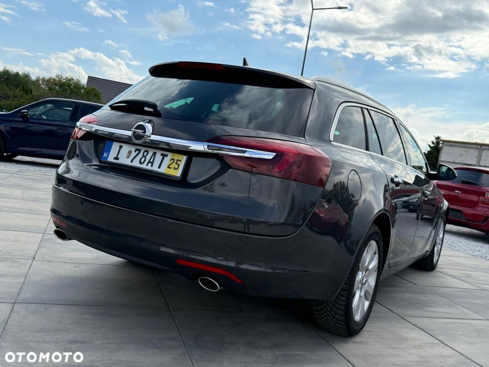Opel Insignia - 15