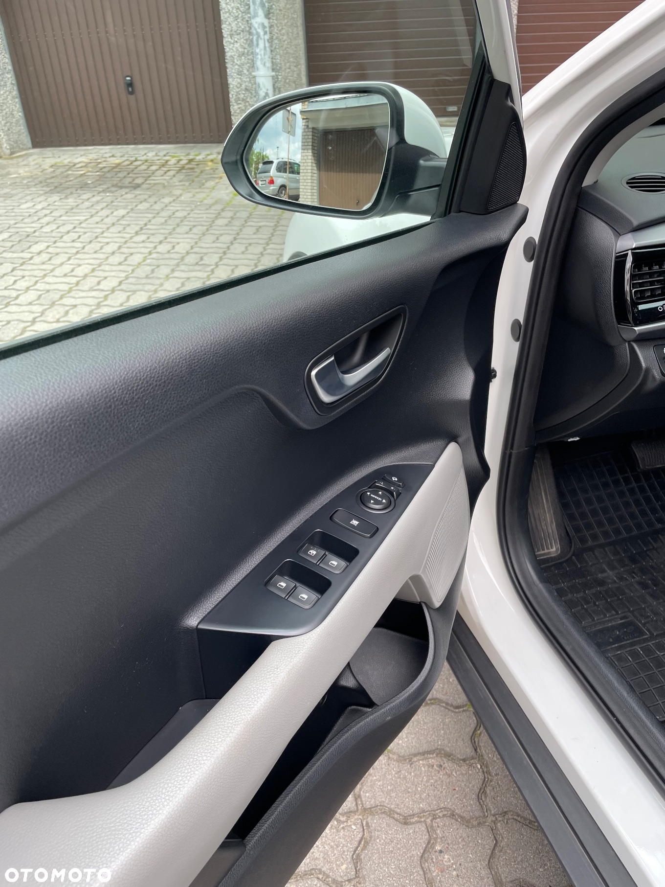 Kia Stonic 1.0 T-GDI L DCT - 7