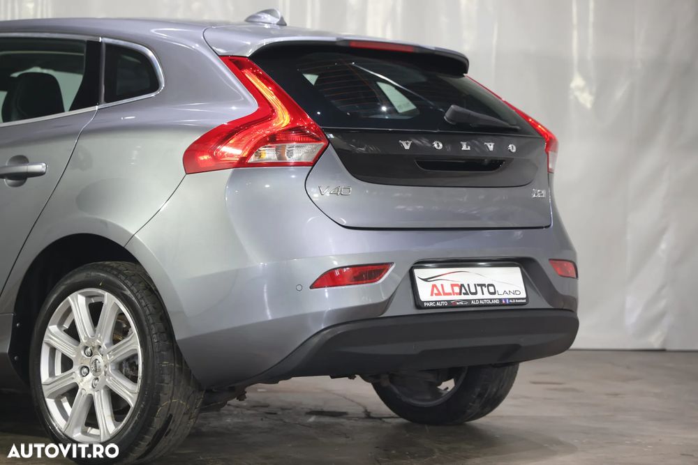 Volvo V40 D2 Geartronic Inscription - 29