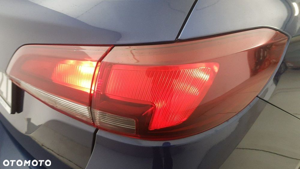 Opel Astra 1.5 CDTI Edition S&S - 12