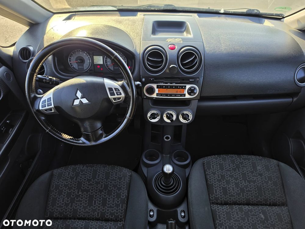 Mitsubishi Colt 1.3 Instyle - 10