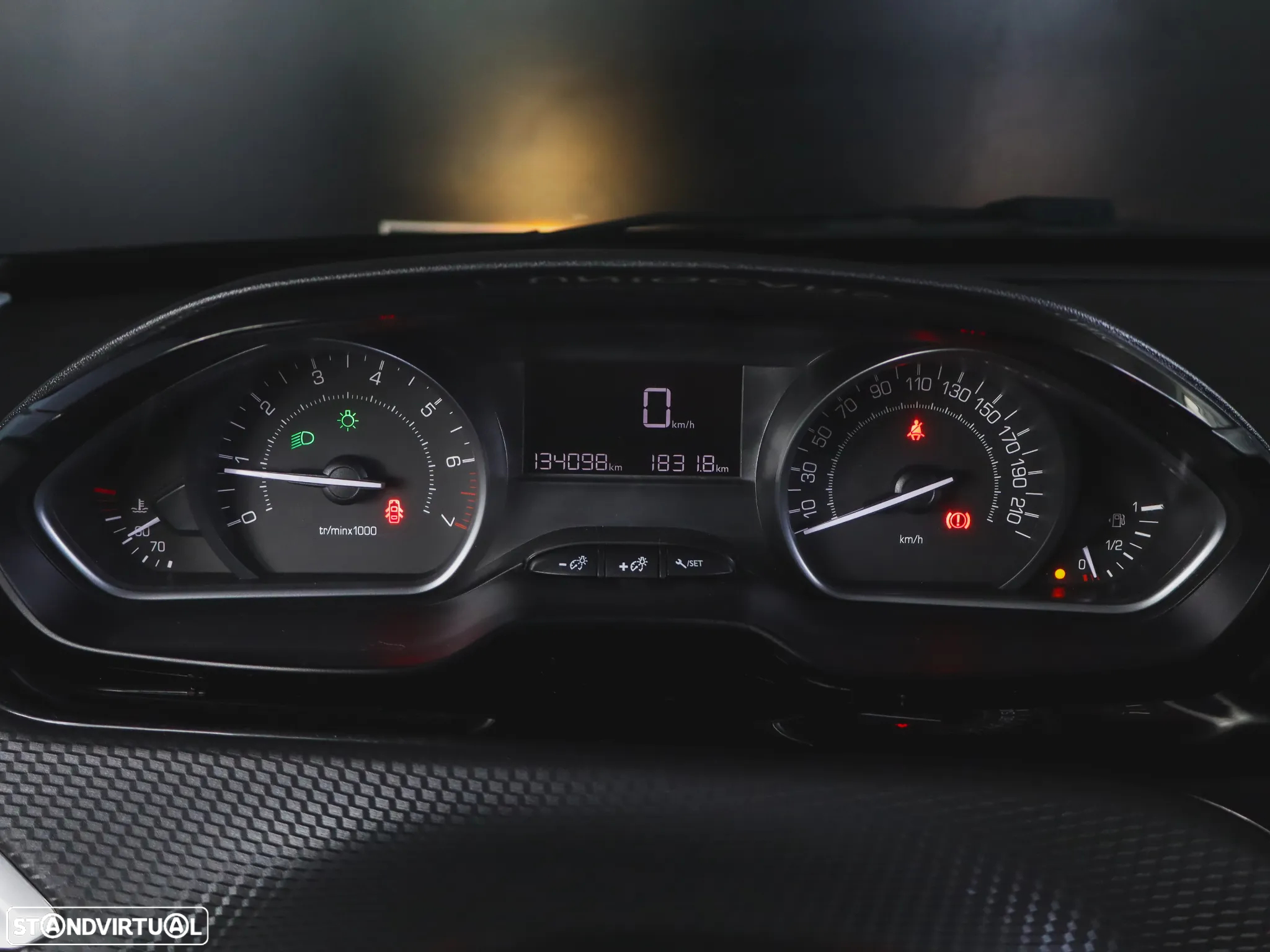 Peugeot 208 1.2 PureTech Style - 17