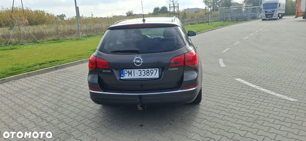 Opel Astra - 4
