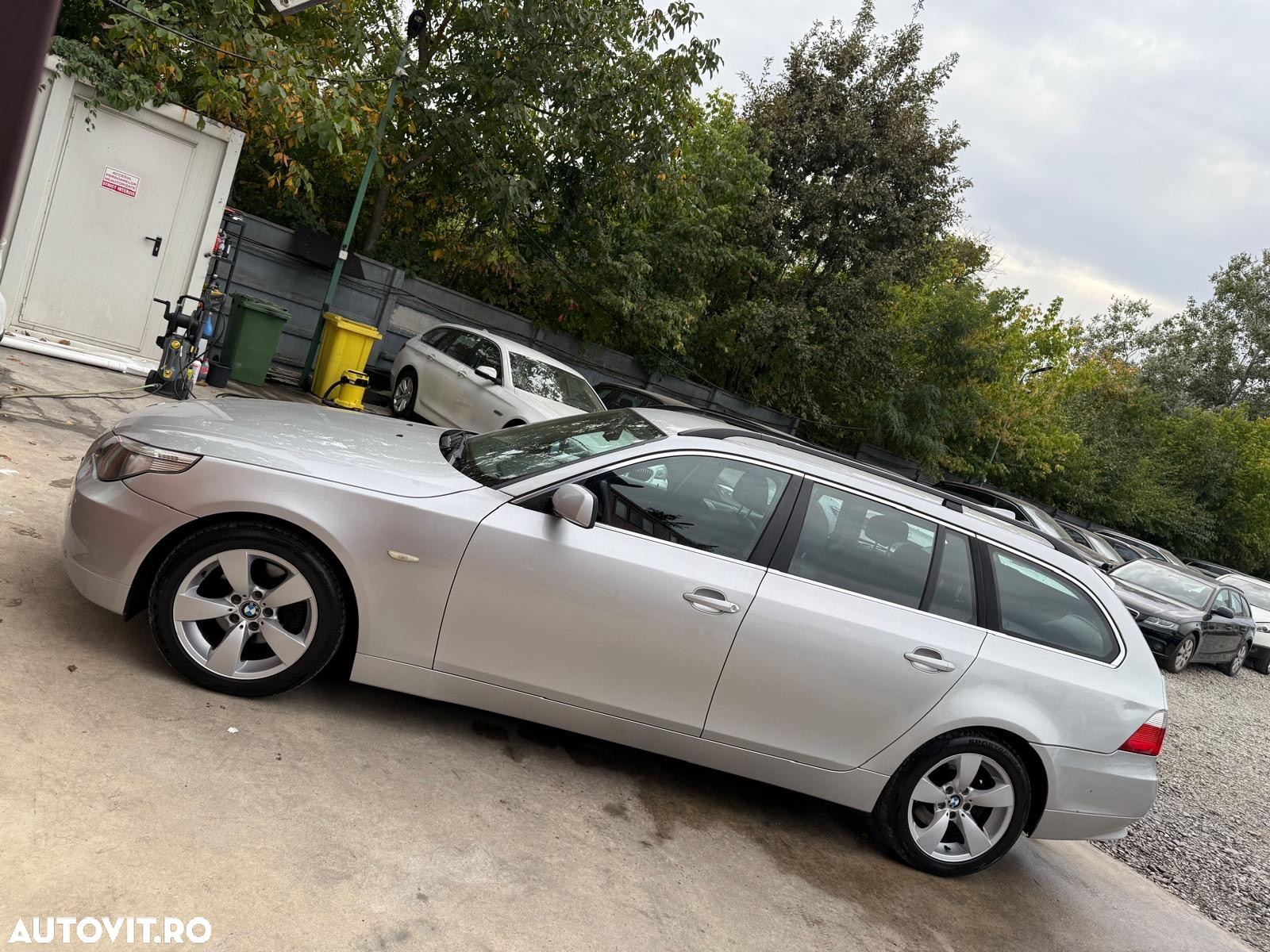 BMW Seria 5 520d Touring Aut. - 39