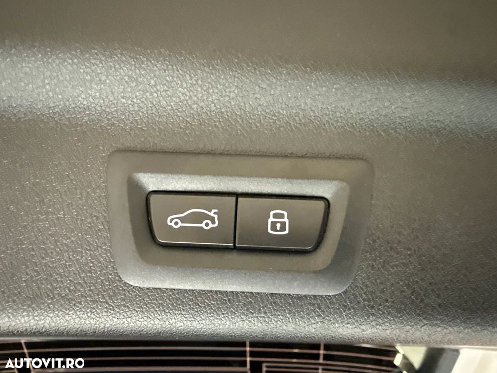 BMW X1 xDrive25e AT PHEV - 16
