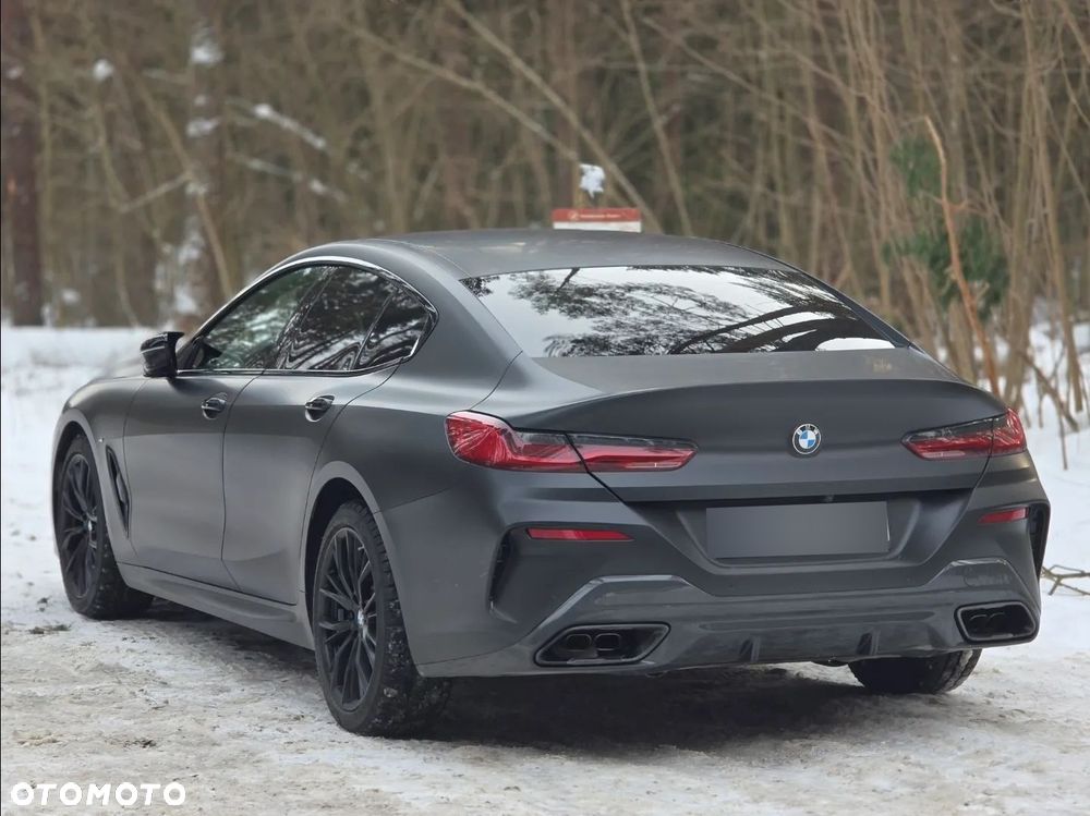 BMW Seria 8 - 2