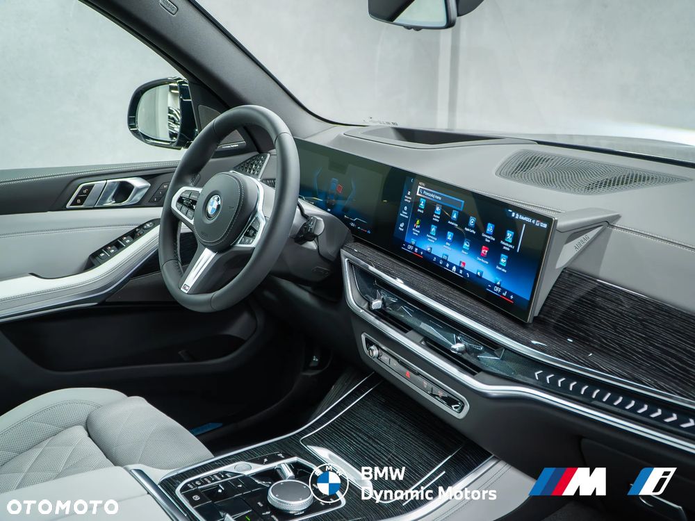 BMW X5 xDrive40i - 22