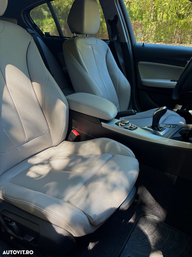BMW Seria 1 120d Sport-Aut. Sport Line - 24
