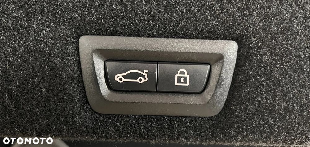 BMW Seria 7 740d xDrive - 21