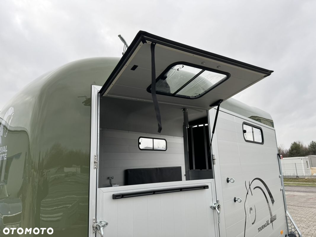 Cheval Liberte Touring Country XL przyczepa na dwa konie | duża siodlarnia | drzwi boczne | rampa przednia | 387×179 cm | ALUMINIOWA | Debon | dostawa | mocna i solidna | - 34