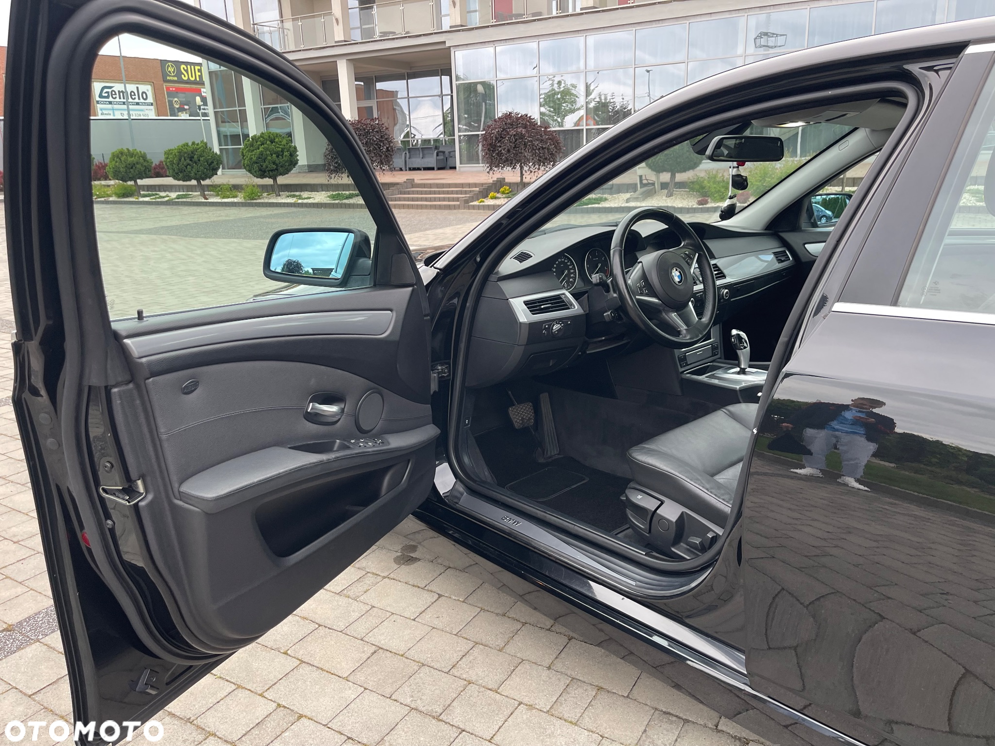 BMW Seria 5 520d Edition Exclusive - 15