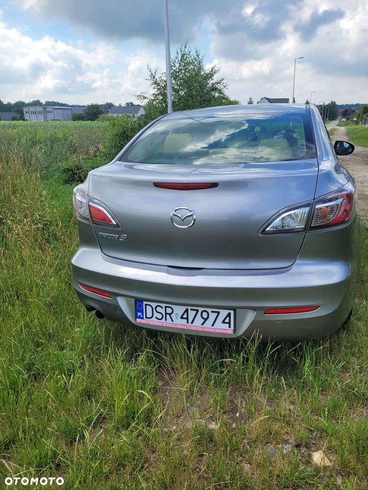 Mazda 3 - 4