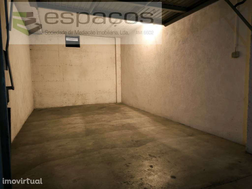 Garagem com 16 m² em Castelo Branco - Grande imagem: 4/4