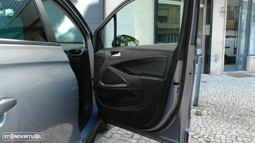 Opel Crossland X 1.2 T Innovation - 18