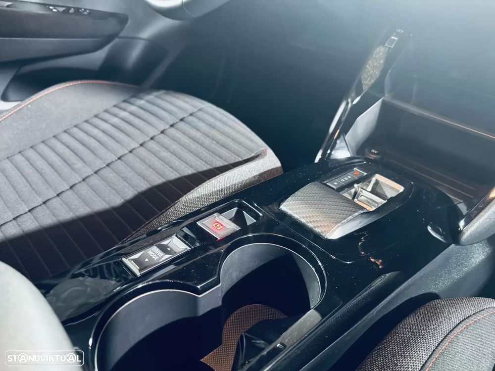 Peugeot e-208 50 kWh Active - 29
