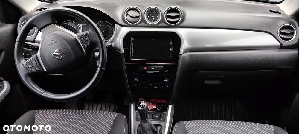 Suzuki Vitara 1.6 Premium 2WD - 4